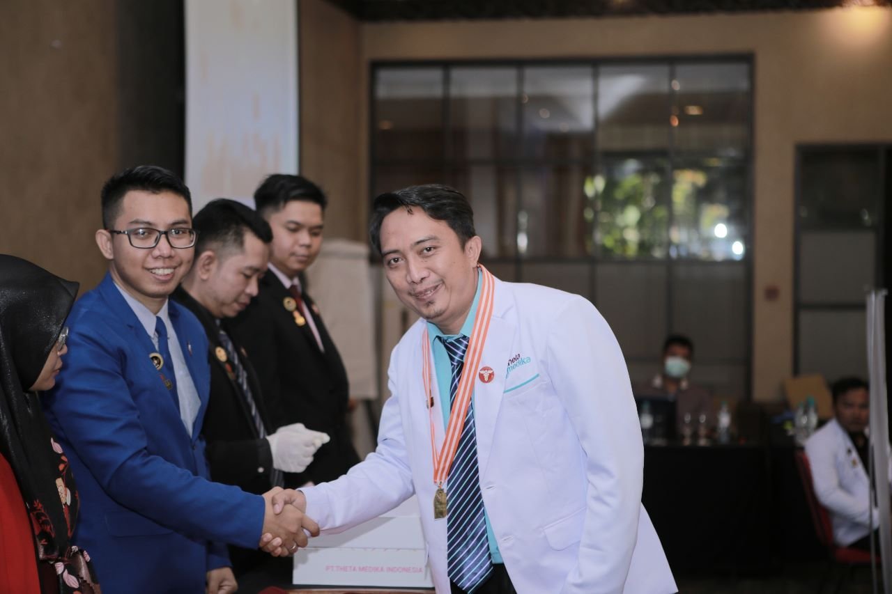 Hipnoterapis Profesional